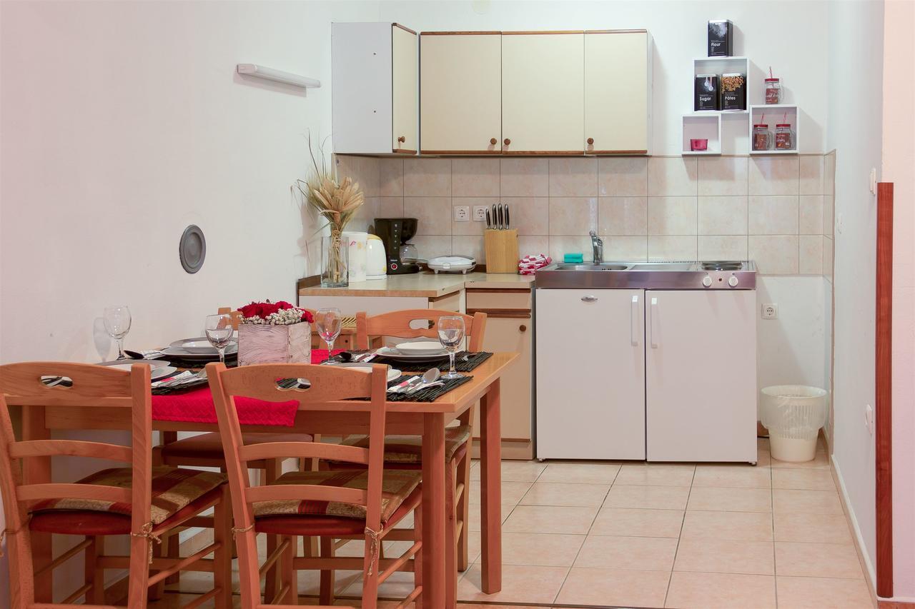 Apartments Marijana Senj  Extérieur photo