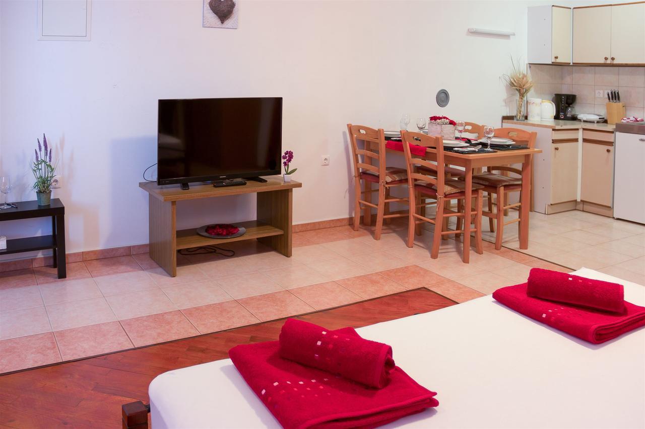 Apartments Marijana Senj  Extérieur photo
