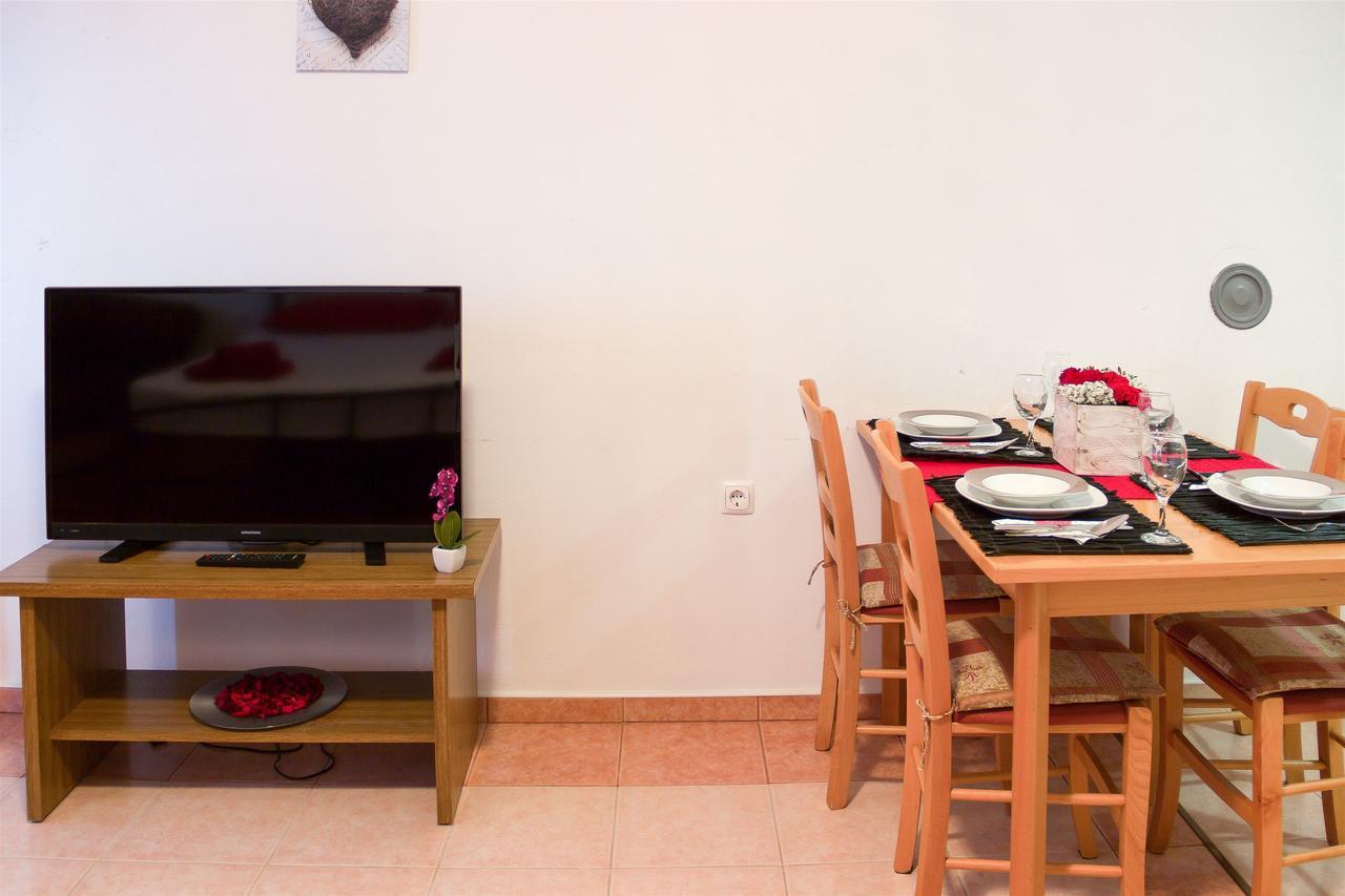 Apartments Marijana Senj  Extérieur photo